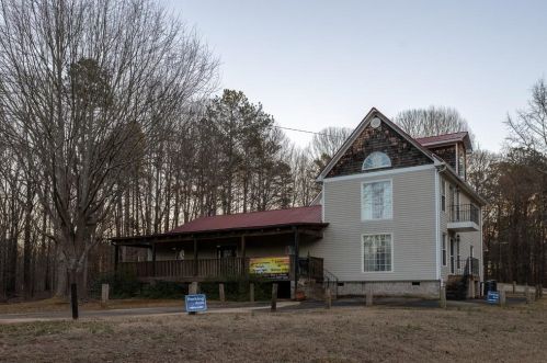 3196 Joe Parker Rd, Gainesville, GA 30507-7973