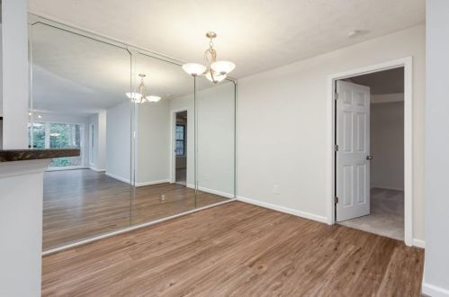 1303 Country Park Dr, Smyrna GA  30080-8227 exterior
