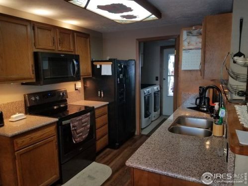 9381 Gray St, Westminster, CO 80031-6527