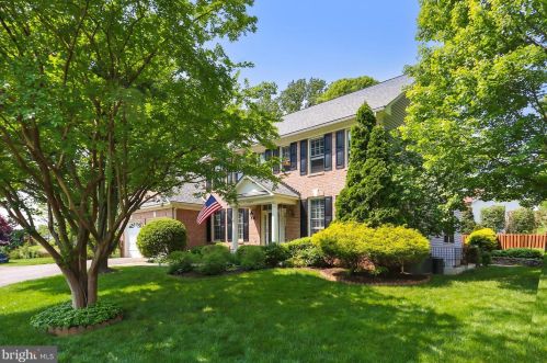 7622 Shreve Rd, Falls Church, VA 22043-3316