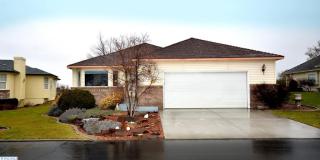 127 Willow Cir, Pasco, WA 99301-6100
