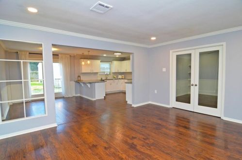 4319 Honey Oaks Dr, Taylor Lake Village TX  77586-4110 exterior
