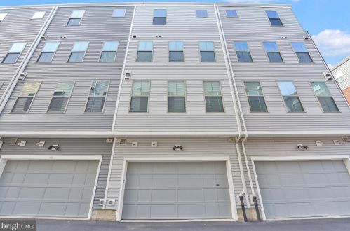 1431 5 St, Philadelphia PA 19147-0059 exterior