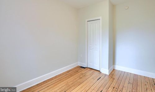 513 Laurel St, Lancaster PA  17603-5638 exterior