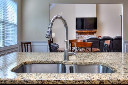 1561 Renaissance Dr, Conyers GA  30012-3896 exterior