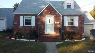 104 Parkway Ave, Clifton, NJ 07014-1412