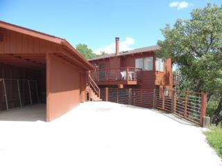 2664 Pine Ridge Rd, Lake Nacimiento, CA 93426-9627