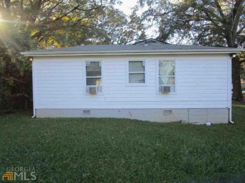 144 Brownlee Rd, Atlanta GA  30331-1720 exterior