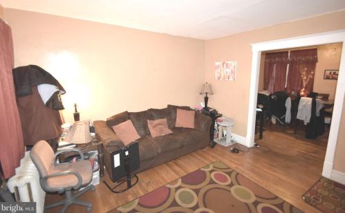 5879 Marshall St, Philadelphia, PA 19120-1314