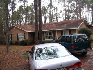 300 Wendwood Dr, Statesboro, GA 30458-5019