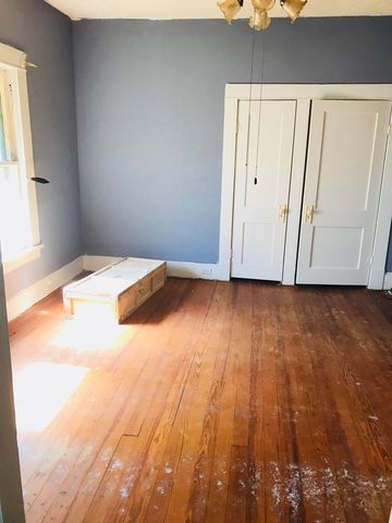 1214 10th St, Cisco, TX 76437-3236