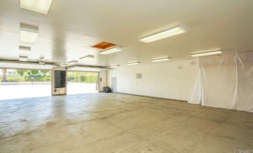 14082 Crystal View Ter, Riverside CA  92508-8705 exterior