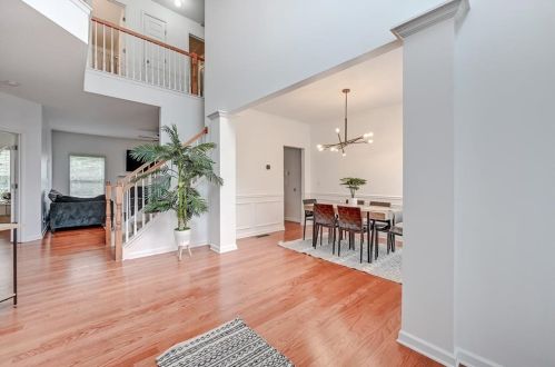 2764 Glenlocke Cir, Atlanta GA  30318-0679 exterior