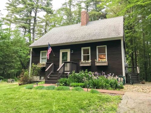 30 Jenkins Rd, Lee, NH 03861-6511