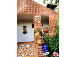 1331 Masselin Ave, Los Angeles CA  90019-2546 exterior