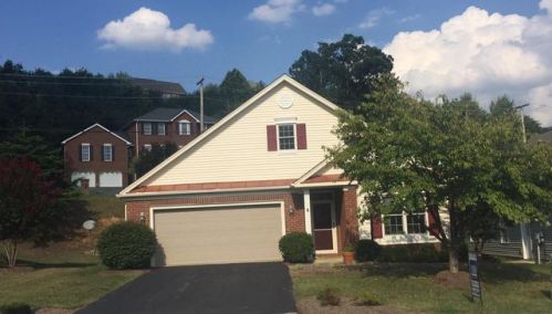 1361 Aarons Run Cir, Salem, VA 24153-2668