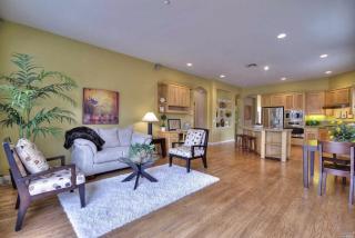 19 Maybeck St, Novato, CA 94949-6176