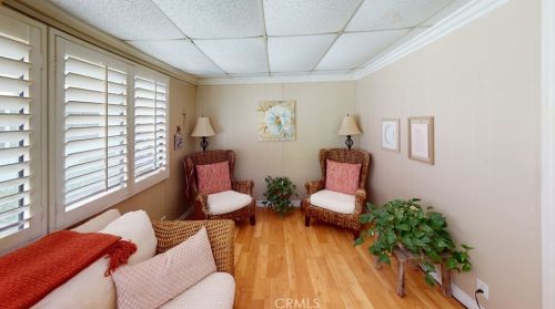 80 Huntington St, Huntington Beach CA  92648-5334 exterior