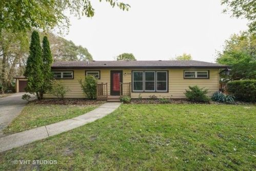 759 Standish Ct, Batavia, IL 60510-3534