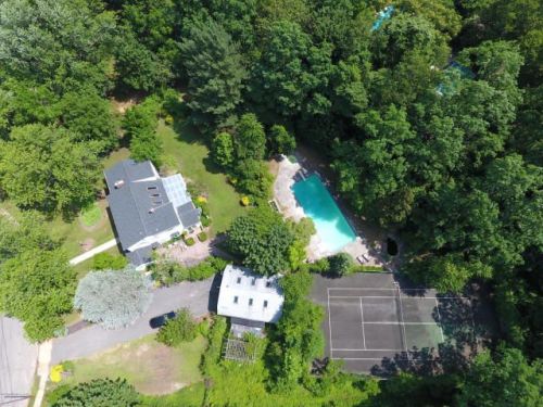 25 Nautilus Dr, Leonardo, NJ 07737-1307