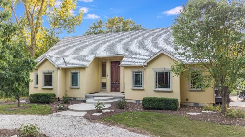1199 27th Rd, Ottawa, IL 61350-9472