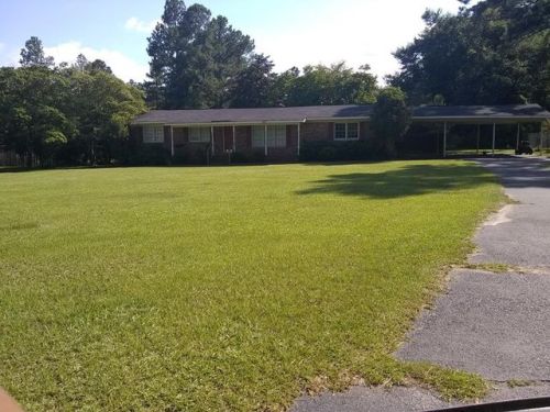 304 Virginia Cir, Jeffersonville, GA 31044-5643