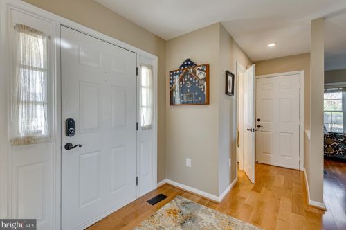 2488 Fall Breeze Ct, Gambrills, MD 21054-1565