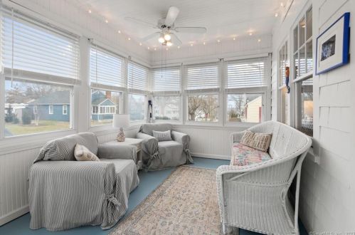46 Sea Crest Ave, Niantic CT  06357-3338 exterior