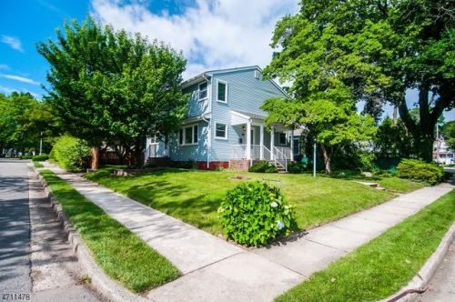 10 Tulsa Ave, Metuchen, NJ 08840-2730