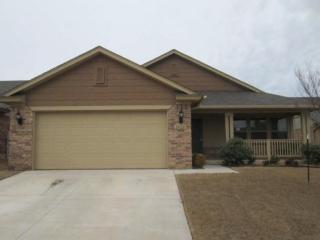 2720 Red Fish Rd, Norman, OK 73069-9649