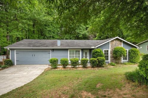 4587 Jamerson Forest Pkwy, Marietta, GA 30066-1133