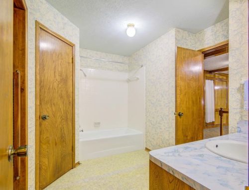 11801 H St, Morgans Point TX 77571-5802 exterior