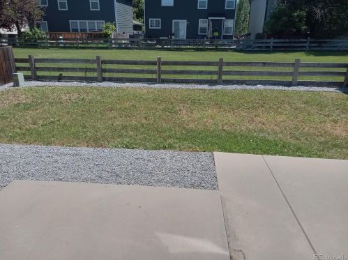 16486 Phillips Pl, Englewood CO 80112-4617 exterior