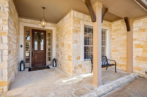 216 Blazing Star Dr, Austin, TX 78737-4578
