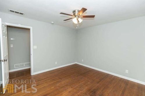 460 Holt Rd, Marietta, GA 30068-3036
