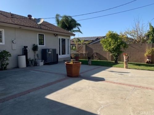 228 Merrimac Dr, Anaheim CA  92807-2754 exterior