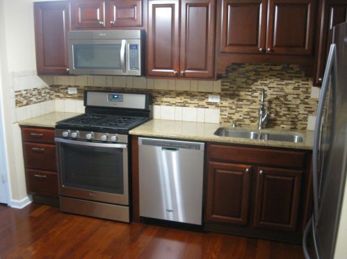 202 Monroe Rd, Lemont IL  60440-2025 exterior