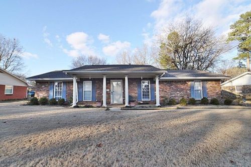 2610 Hampton Ave, Tupelo, MS 38801-4122
