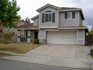1807 Broadway Dr, Salinas, CA 93906-5115