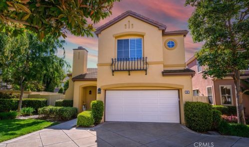 22 Del Ventura, Irvine CA  92606-8857 exterior