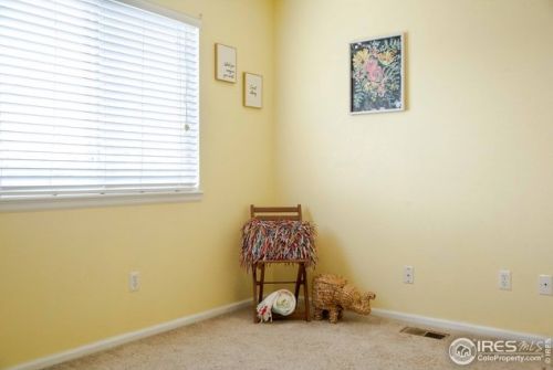 1071 Lavender Ave, Loveland CO 80537-8076 exterior