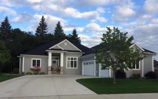 4051 66th St, Fargo, ND 58104-6065