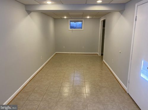 13600 Castle Clf Way, Silver Spring MD 20904-5488 exterior