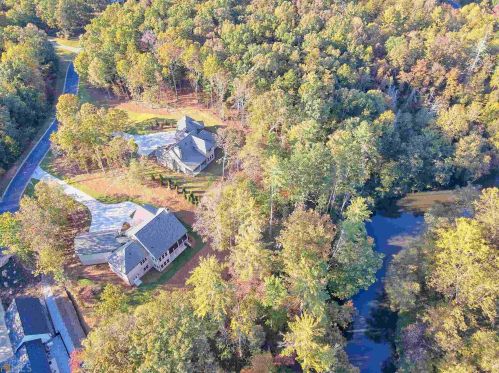 275 Shoals Way, Clarkesville, GA 30523-5744