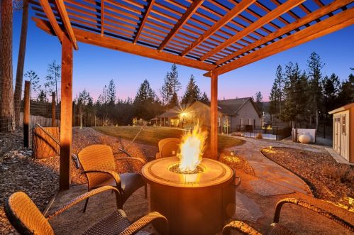 4315 Sara Ln, Swansboro Country, CA 95667-9580