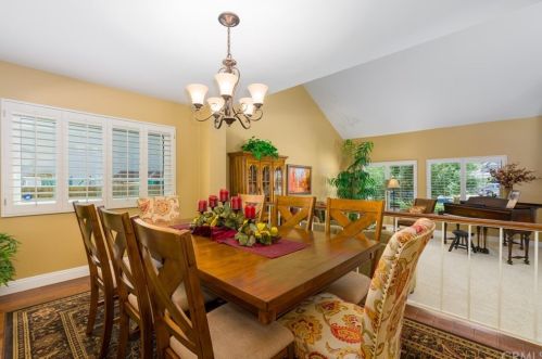 8198 Woodsboro Ave, Anaheim CA  92807-2519 exterior