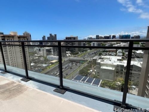1415 Victoria St, Honolulu HI  96822-3685 exterior