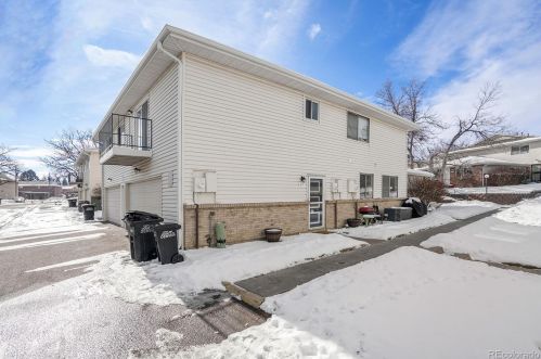 9105 Lehigh Ave, Denver CO  80237-1944 exterior
