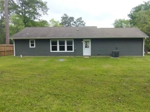 10596 Royal Terrell Dr, Conroe TX  77303-2786 exterior