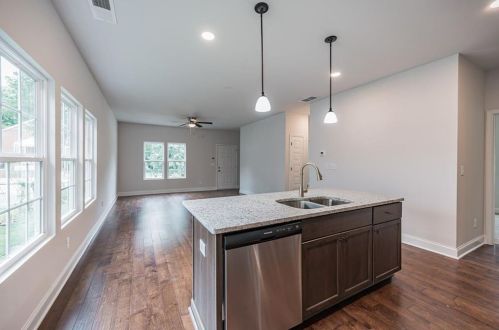 1382 Gus Thornhill Jr Dr, Atlanta GA  30344-3556 exterior